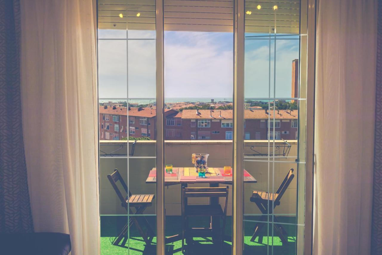 L' Essenziale Apartment Livorno Luaran gambar