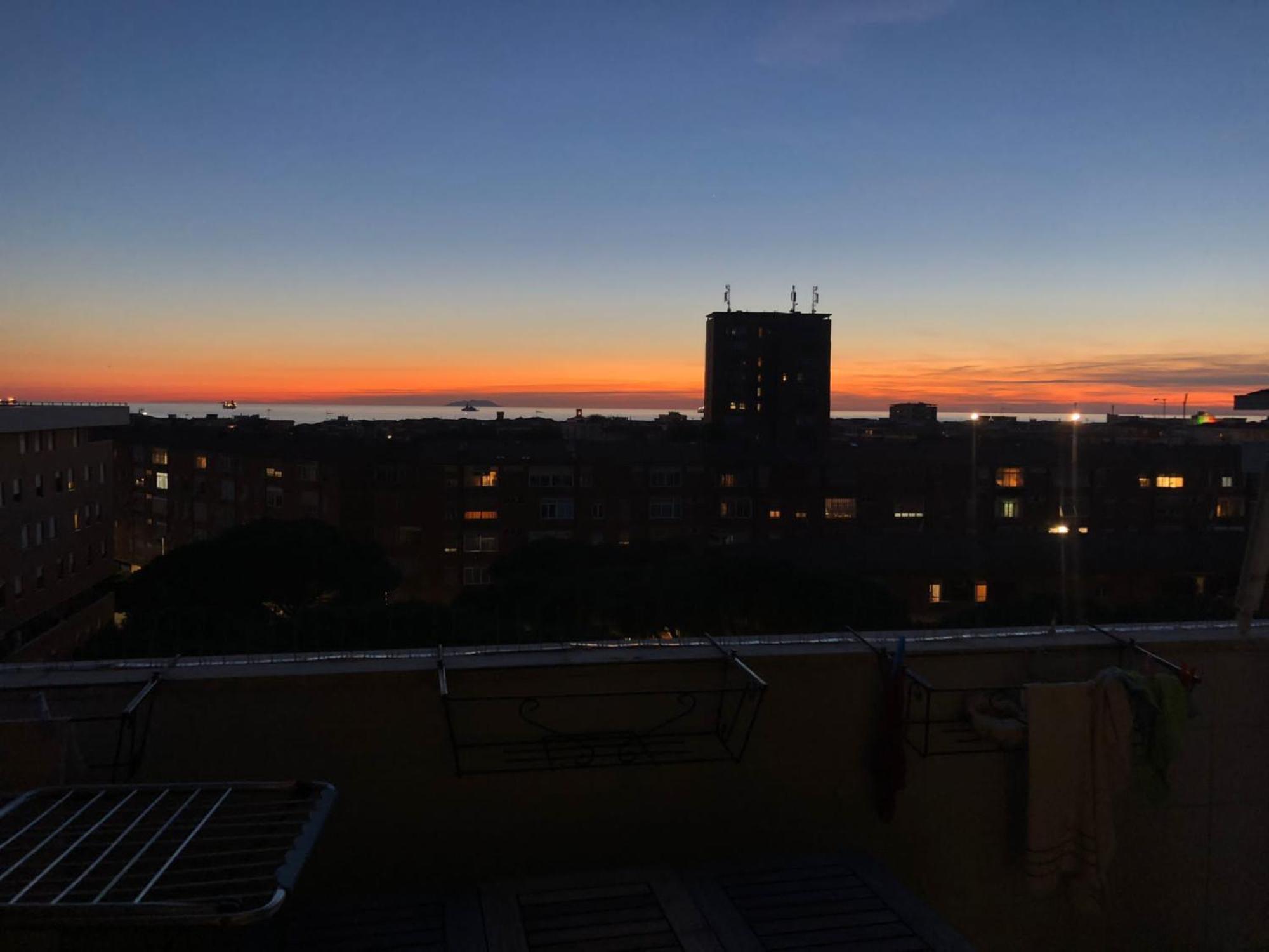 L' Essenziale Apartment Livorno Luaran gambar